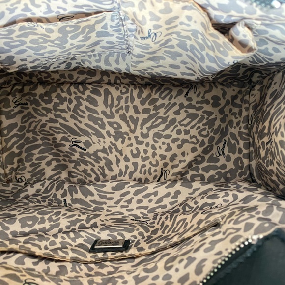 Guess Tote Work Bag - Picture 3 of 10